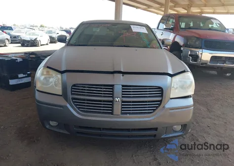 2005 Dodge Magnum Rt z USA, uszkodzony, nr VIN 2D8GV58295H683016